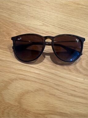 Ray-Ban Erika Sunglasses - Matte Havana/Brown Gradient - 57mm